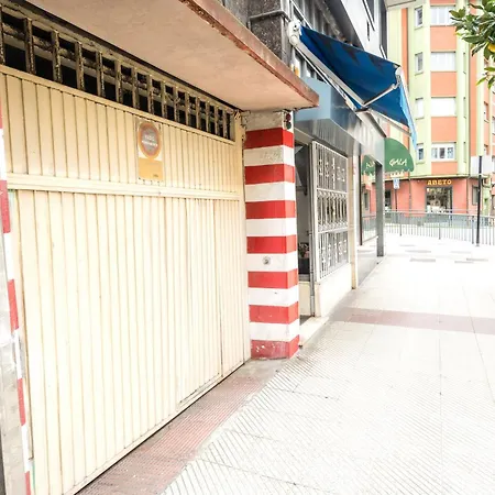 Lujo 10 Pax Proyector, Maquina Arcade Y Patinetes *