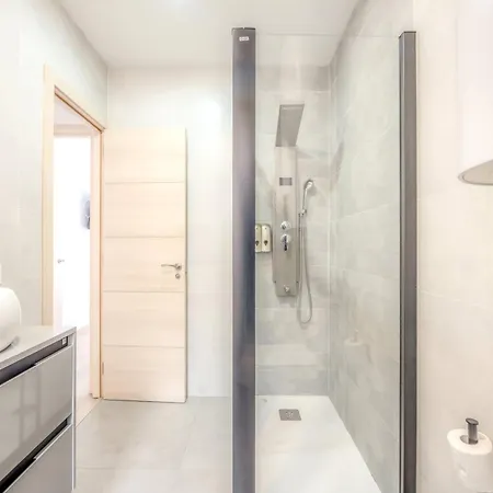 Apartamento Lujo 10 Pax Proyector, Maquina Arcade Y Patinetes