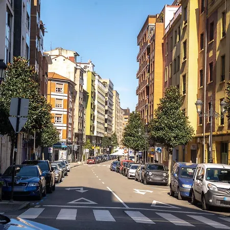 Lujo 10 Pax Proyector, Maquina Arcade Y Patinetes Apartamento *